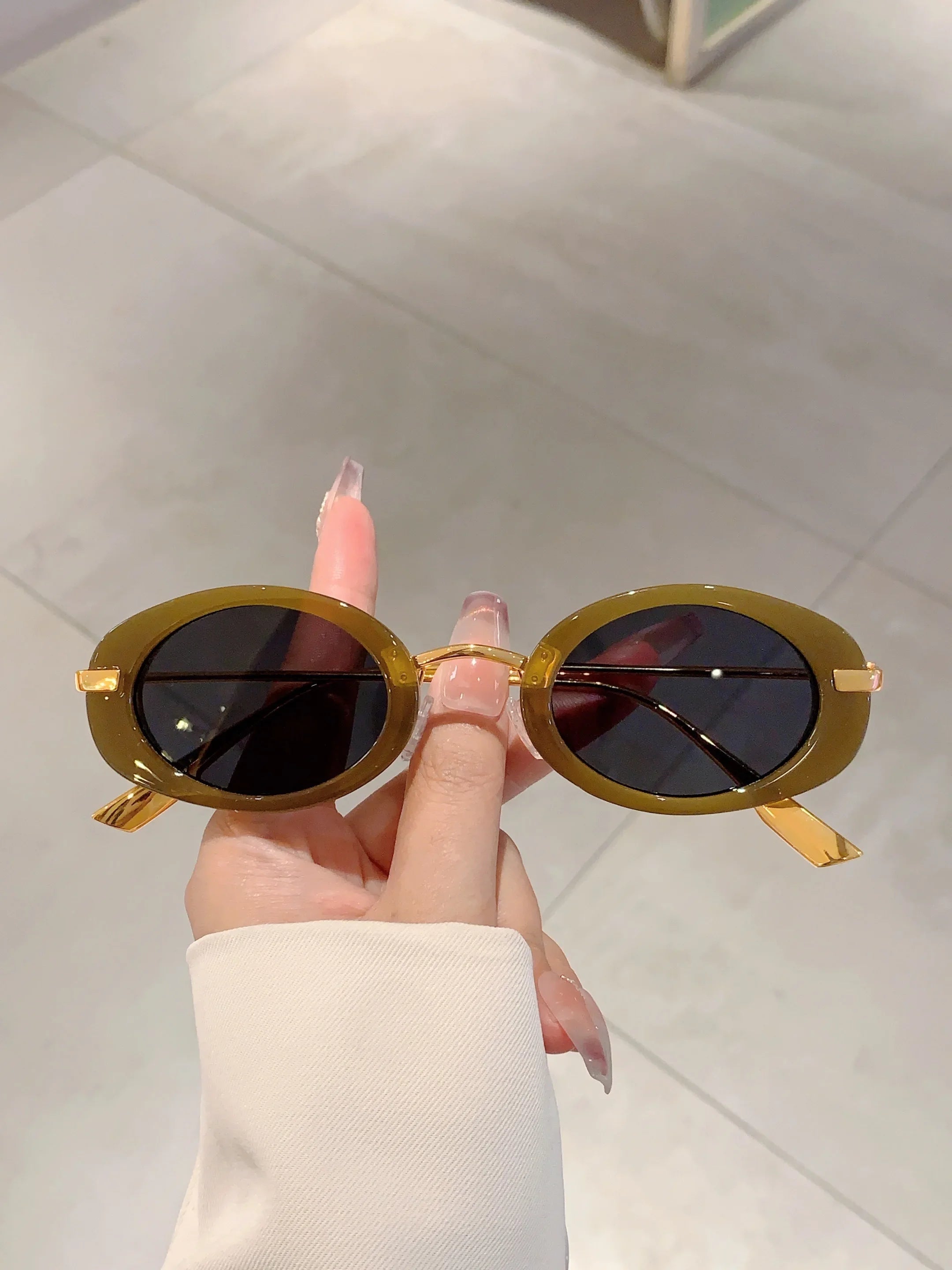 Small Oval Frame Retro Sunglasses Luxury Metal Designer Shades Women's Trendy Fashion Brand Leopard Beach Sun Glasses for Lady