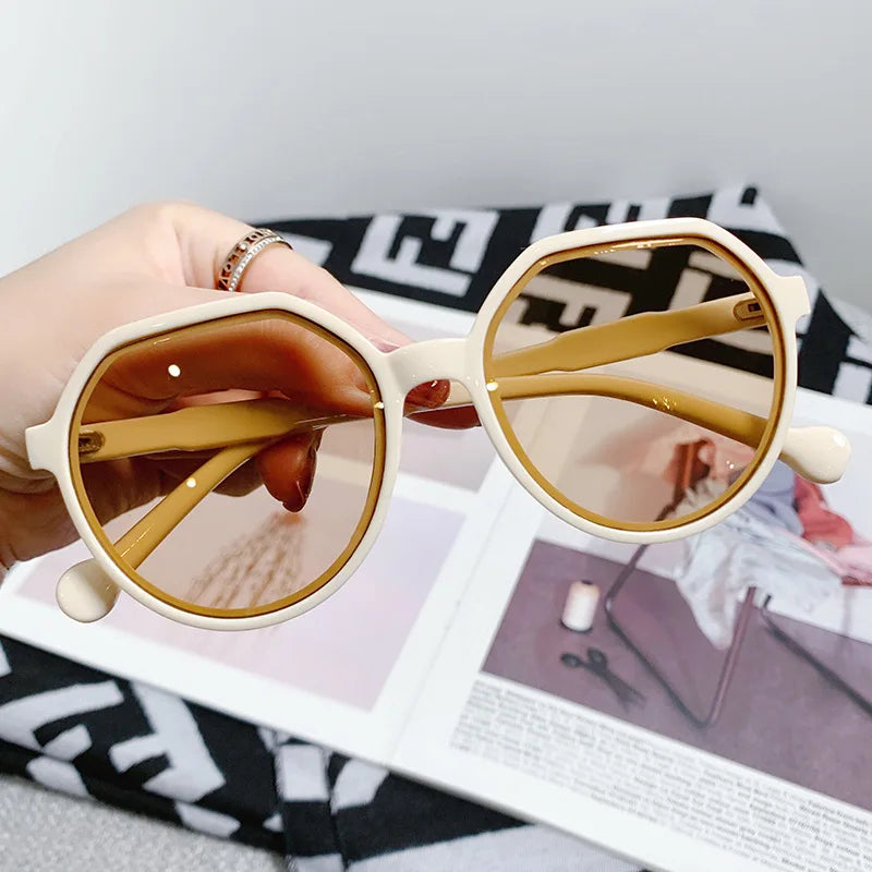 Sunglasses for Women Geometry Shape Frame Fashion Glasses Vintage Big Sunshades Shades Очки Солнечные Женские Очки 선글라스